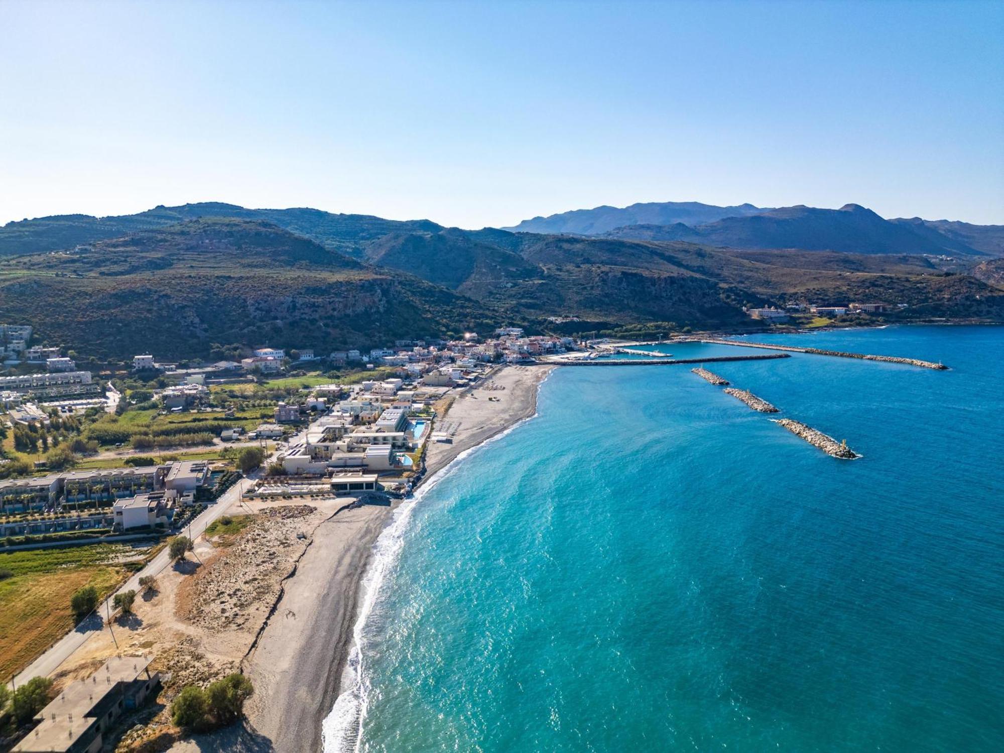 Achatis Apartments With Sea View Kolimvarion Bagian luar foto