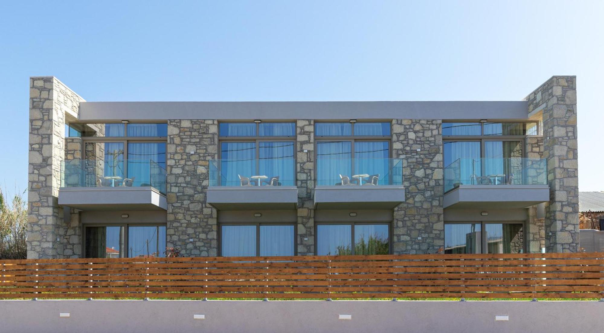 Achatis Apartments With Sea View Kolimvarion Bagian luar foto