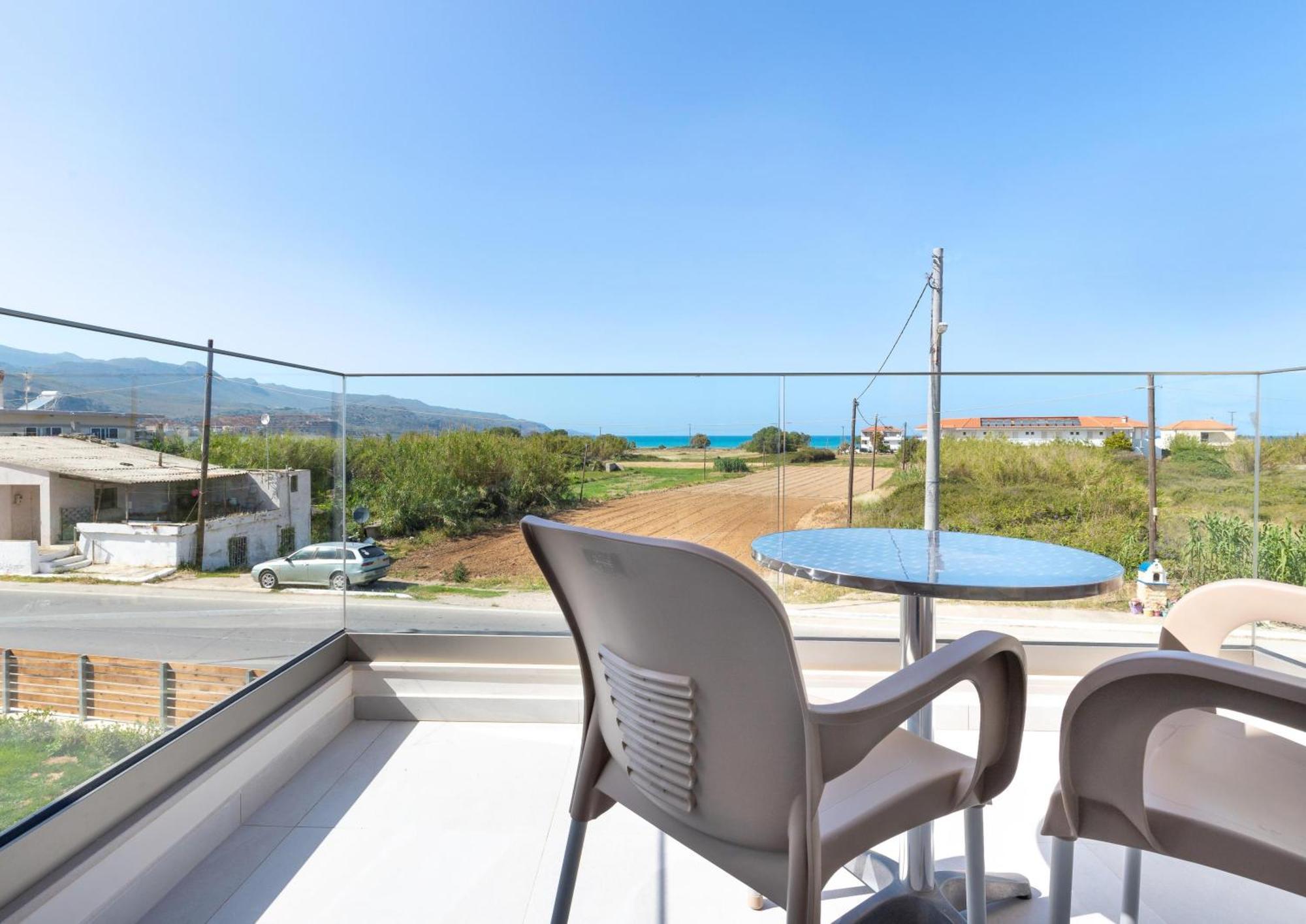 Achatis Apartments With Sea View Kolimvarion Bagian luar foto