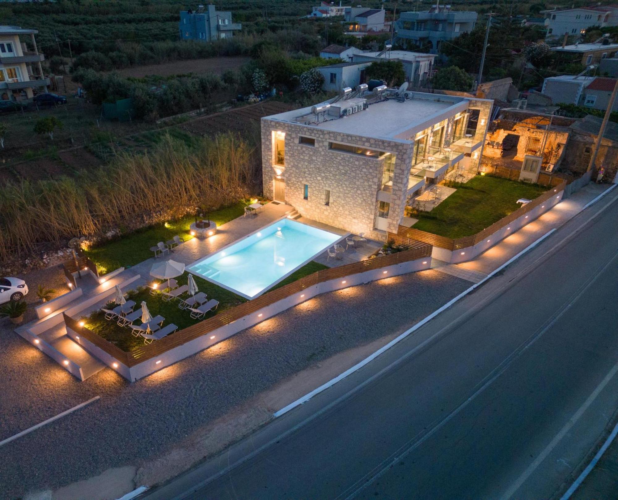 Achatis Apartments With Sea View Kolimvarion Bagian luar foto