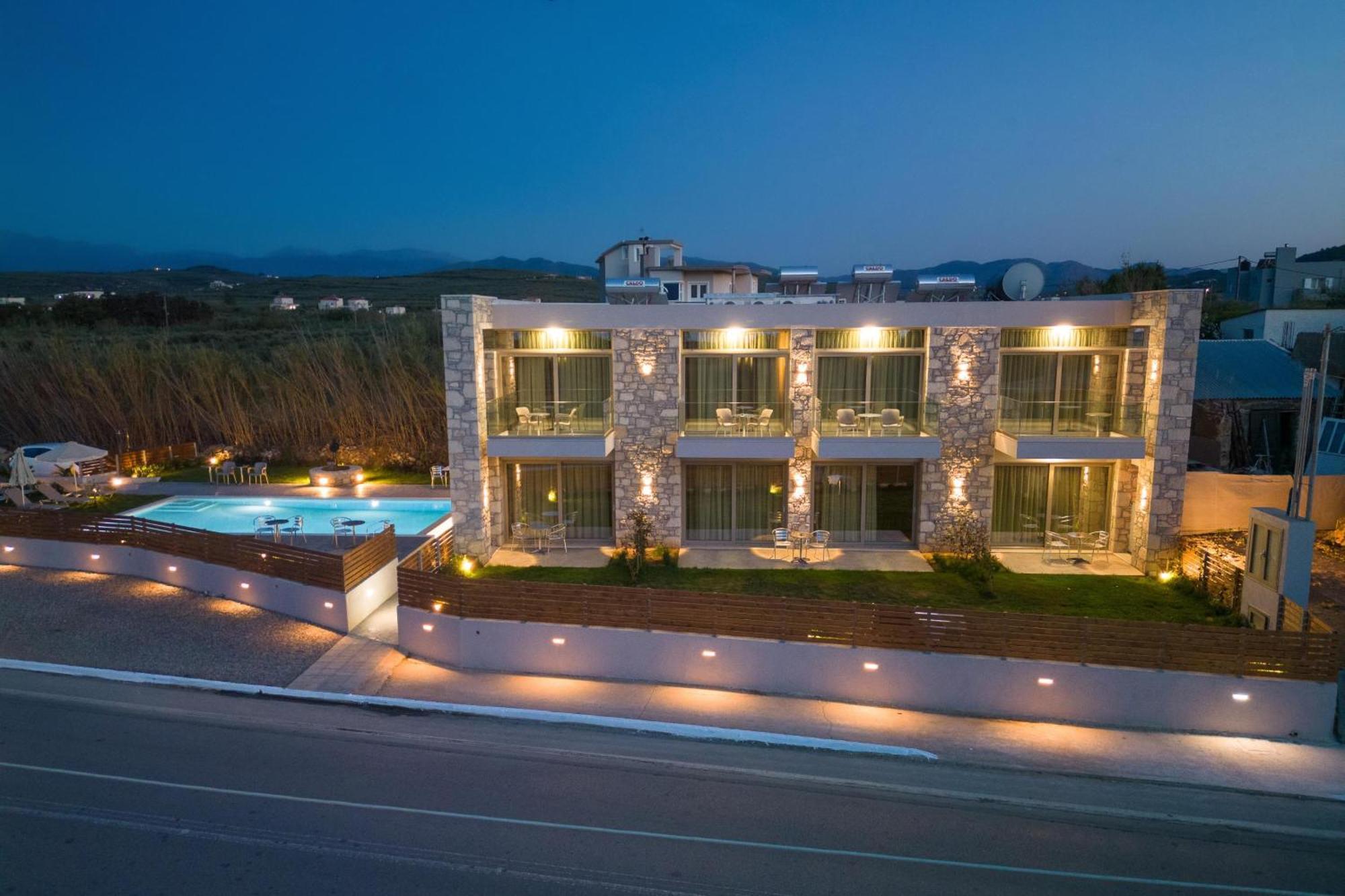 Achatis Apartments With Sea View Kolimvarion Bagian luar foto
